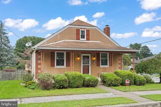 2822 Butler St, Harrisburg, PA 17103