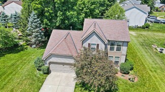 1392 Meadowood Dr, Amelia, OH 45102