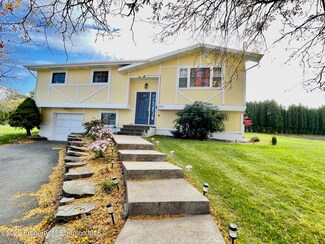 2515 Colliery Ave, Scranton, PA 18505