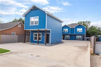 2108 Cavitt Ave, Bryan, TX 77801