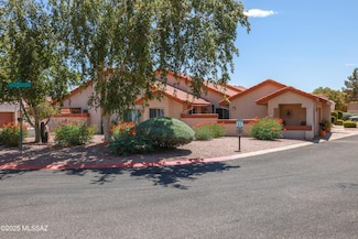 2413 W Tom Watson Dr, Tucson, AZ 85742