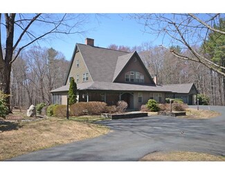 48 Amherst Rd, Leverett, MA 01054