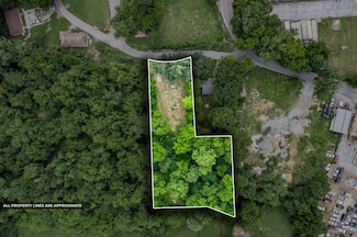 123 Church Ct, Clarksville, TN 37042