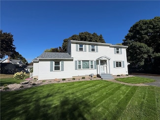 52 Mill St, Spencerport, NY 14559