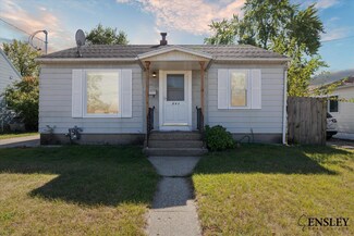 948 Aldon St SW, Wyoming, MI 49509