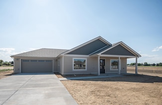 742 N Clark St, Powell, WY 82435