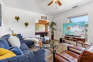 917 W Drew St, Lantana, FL 33462