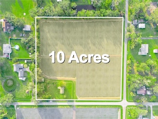 3605 Cooper Rd, Plant City, FL 33565