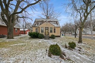 1202 E Saint Germain St, Saint Cloud, MN 56304