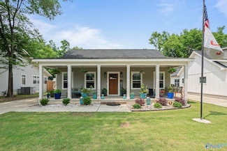 214 Beirne Ave NW, Huntsville, AL 35801