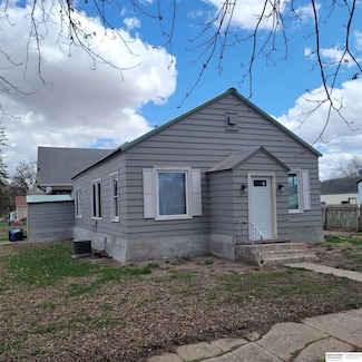 200 S 3rd St, Lyons, NE 68038