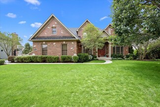 3N736 Herman Melville Ln Unit 10, Saint Charles, IL 60175