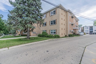 4837 Conrad St, Skokie, IL 60077