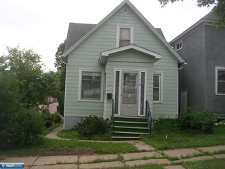 708 13th St N, Virginia, MN 55792