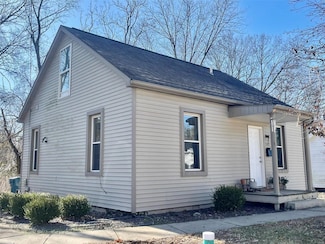 232 W Union St, Edwardsville, IL 62025