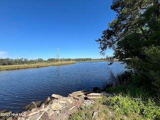 21 N Berne Landing, New Bern, NC 28560