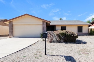 3131 W Campo Bello Dr, Phoenix, AZ 85053