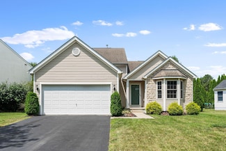 7257 Laver Ln, Westerville, OH 43082