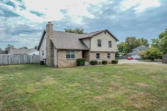 2042 King James Rd, Lebanon, MO 65536
