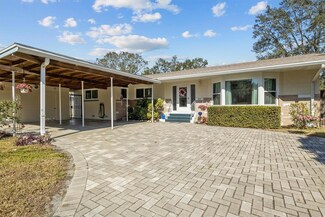 412 Hillcrest Dr, Winter Haven, FL 33884