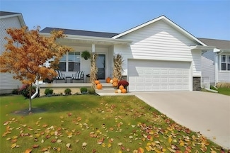 134 Aspen Dr, Norwalk, IA 50211