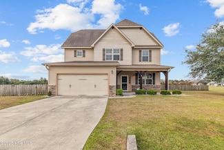 174 River Winding Rd, Jacksonville, NC 28540