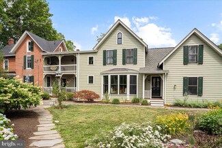 33 N Franklin St, Doylestown, PA 18901