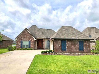 203 Lakeshore Dr, Oscar, LA 70762