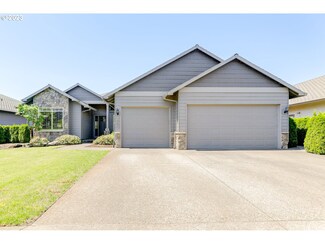 16297 SE Orchard View Ln, Damascus, OR 97089