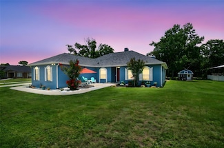 3229 Gardner Oaks Ln, Lakeland, FL 33810