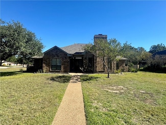 9101 Waterford Dr, College Station, TX 77845