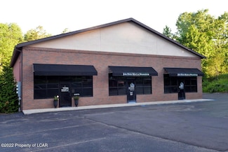 44 N Mountain Blvd, Mountain Top, PA 18707