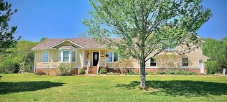 5001 Ash Hill Ln, Spring Hill, TN 37174
