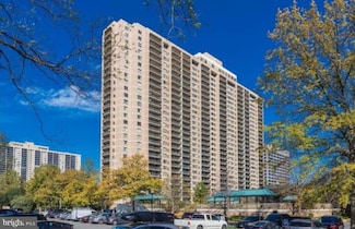 5505 Seminary Rd Unit 2413N, Falls Church, VA 22041