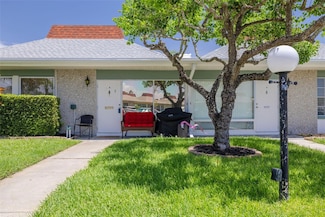 4357 Tahitian Gardens Cir Unit B, Holiday, FL 34691
