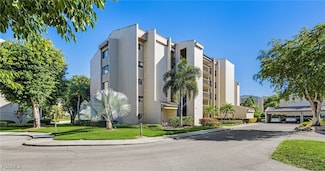 4210 Steamboat Bend Unit 201, Fort Myers, FL 33919