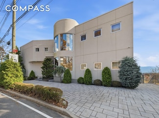 186 Flagg Place, Staten Island, NY 10304