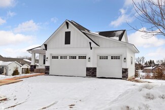 1067 Alta Avenue Way, Hudson, WI 54016
