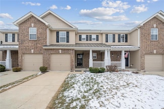 632 Country Village Dr, Lake Saint Louis, MO 63367