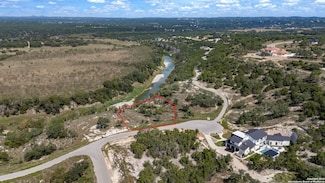 933 Blueridge View, Canyon Lake, TX 78133