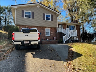 1507 Nancy St, Charleston, WV 25303