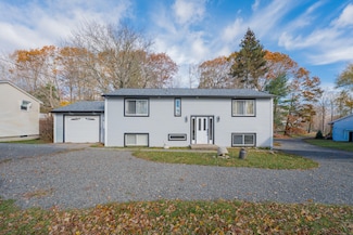 211 Lyman Dr, Torrington, CT 06790