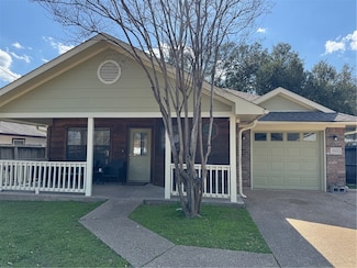 1112 Detroit St, College Station, TX 77840