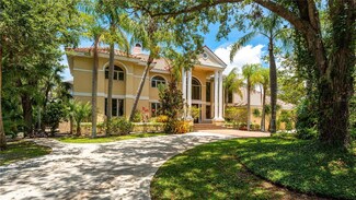 1447 Peregrine Point Dr, Sarasota, FL 34231