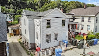 220 Franklin St, Norwich, CT 06360