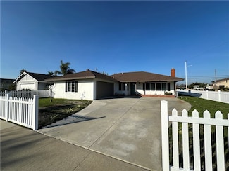 6171 Winslow Dr, Huntington Beach, CA 92647