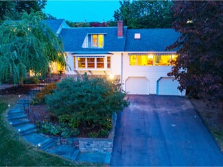 84 Deforest Heights, Burlington, VT 05401