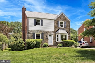 609 Latham Dr, Wynnewood, PA 19096