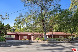 809 Broom Way, Los Angeles, CA 90049