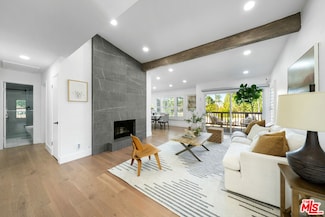 2 Sycamore Ln, Rolling Hills Estates, CA 90274